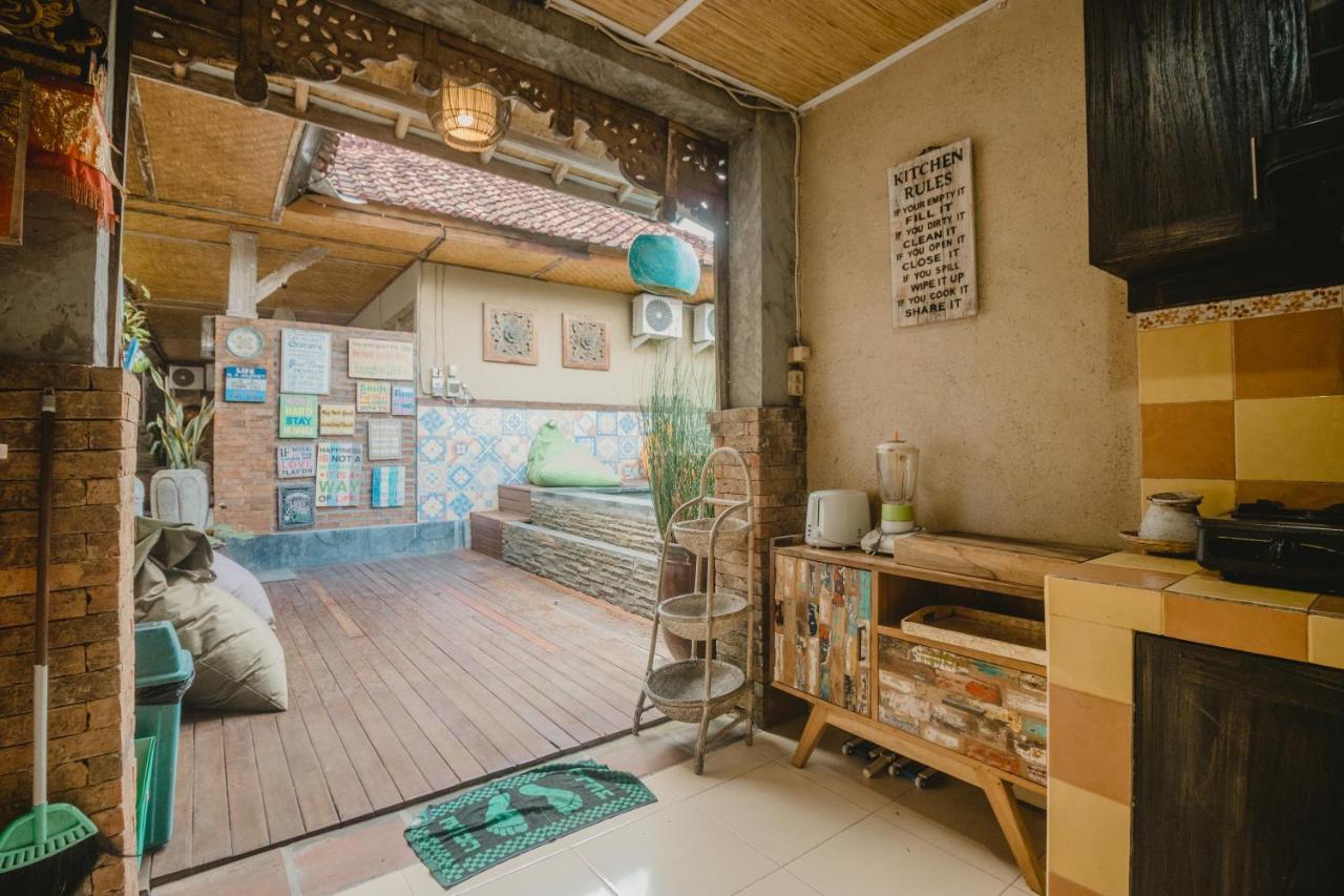 Samblung Mas House Apartment Denpasar  Bagian luar foto